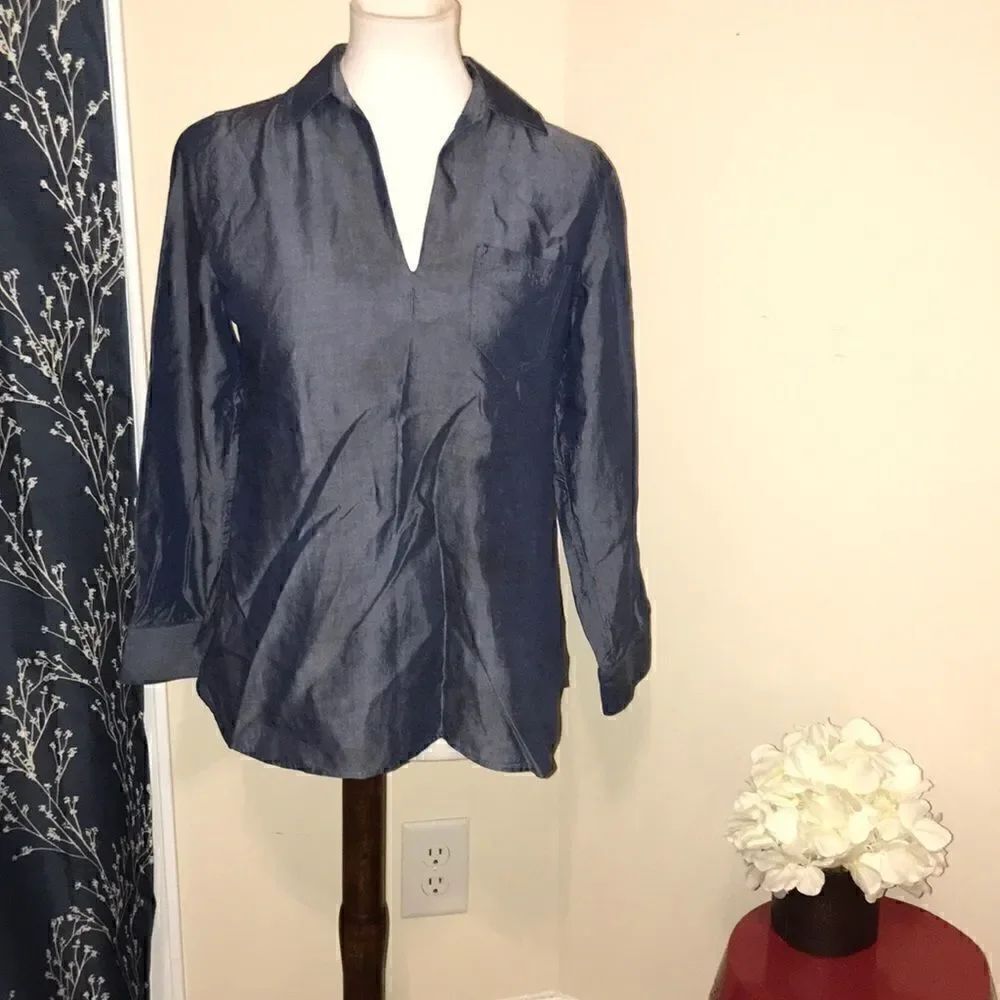 Soft Surroundings Petite Tricia Tunic Top Chambray